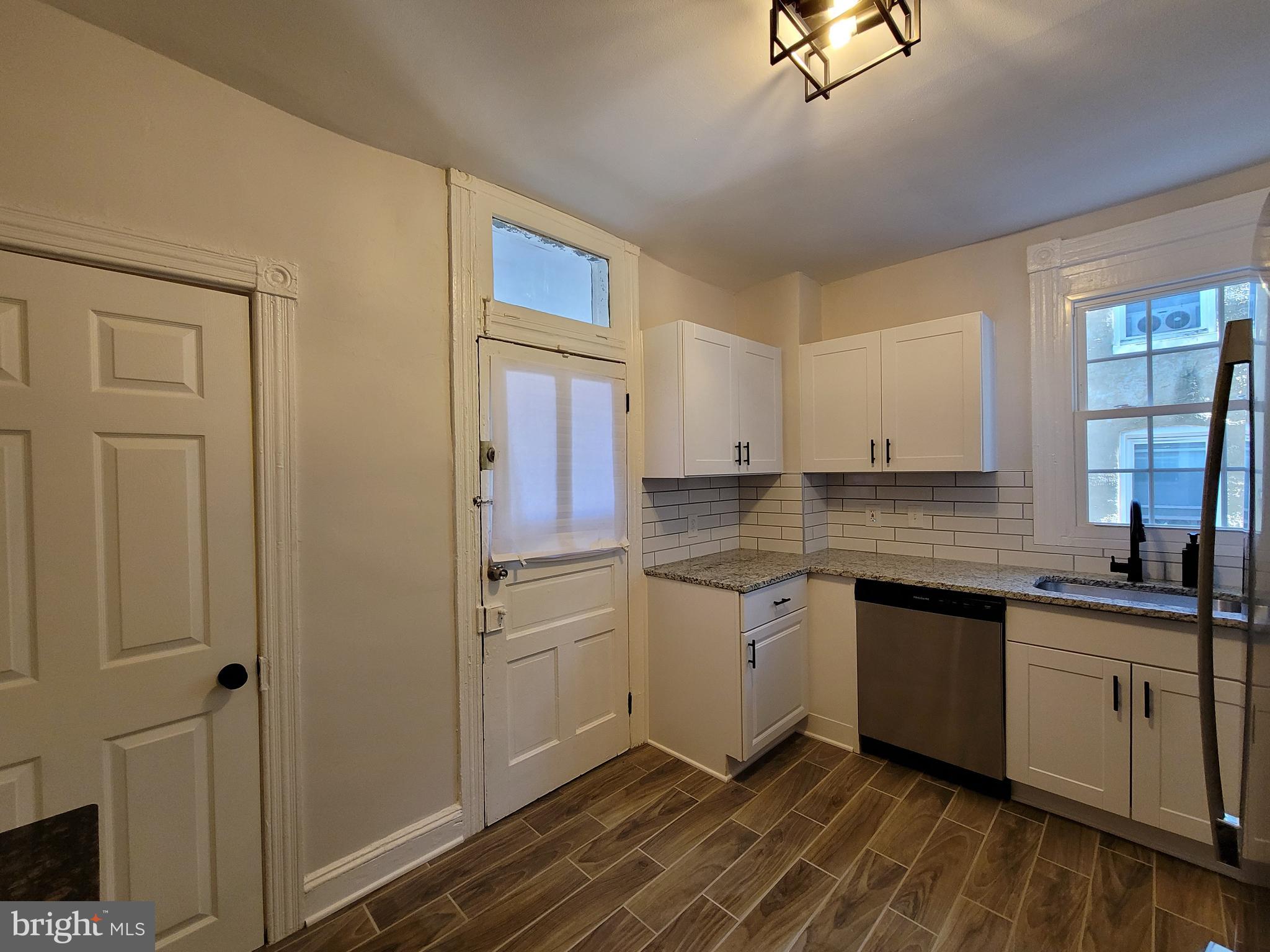 PEN LUCY - Residential