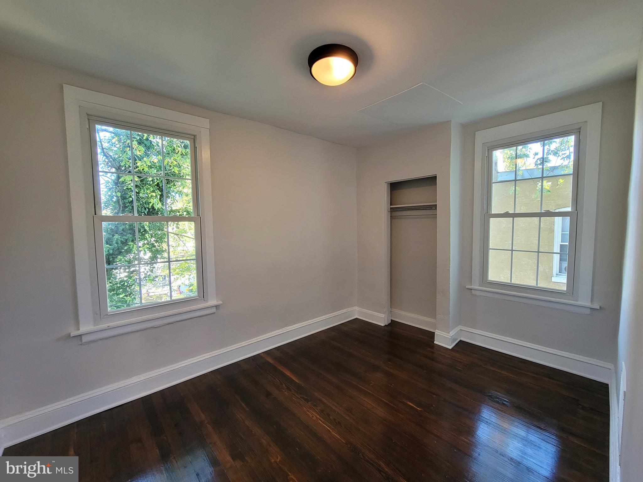 PEN LUCY - Residential