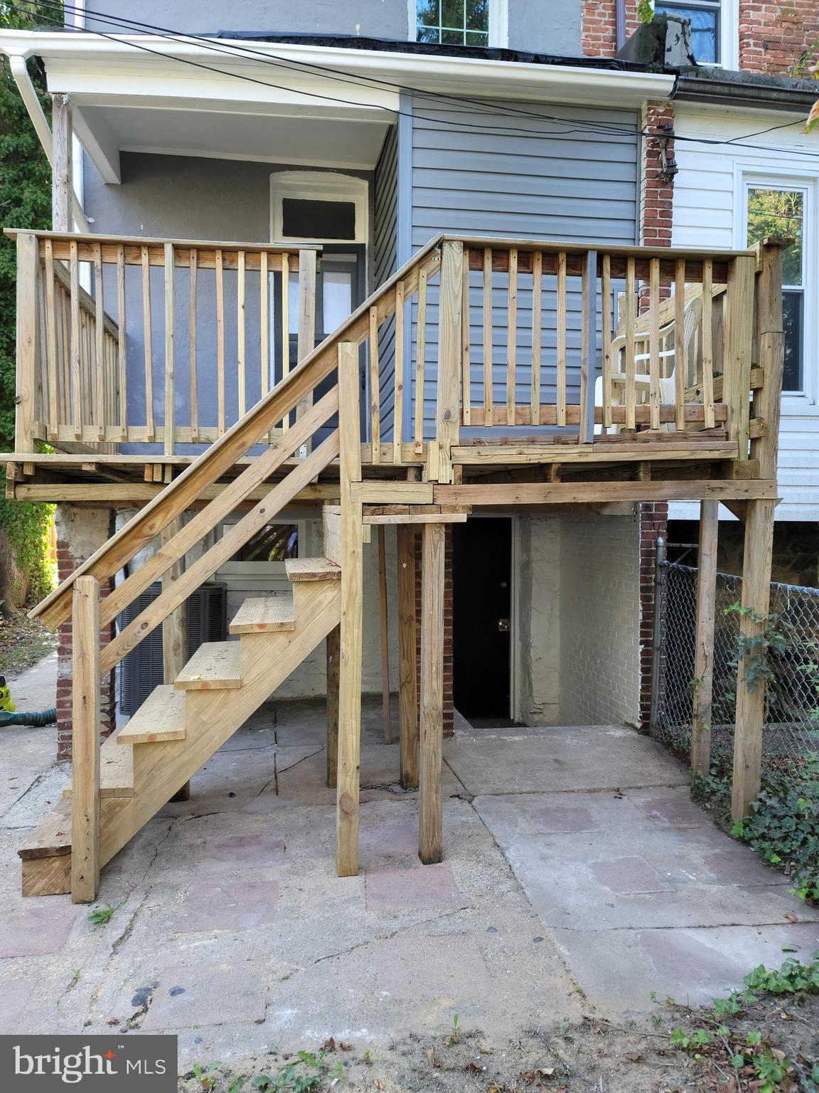 PEN LUCY - Residential