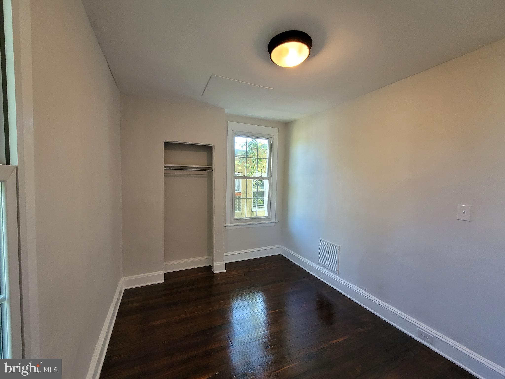 PEN LUCY - Residential