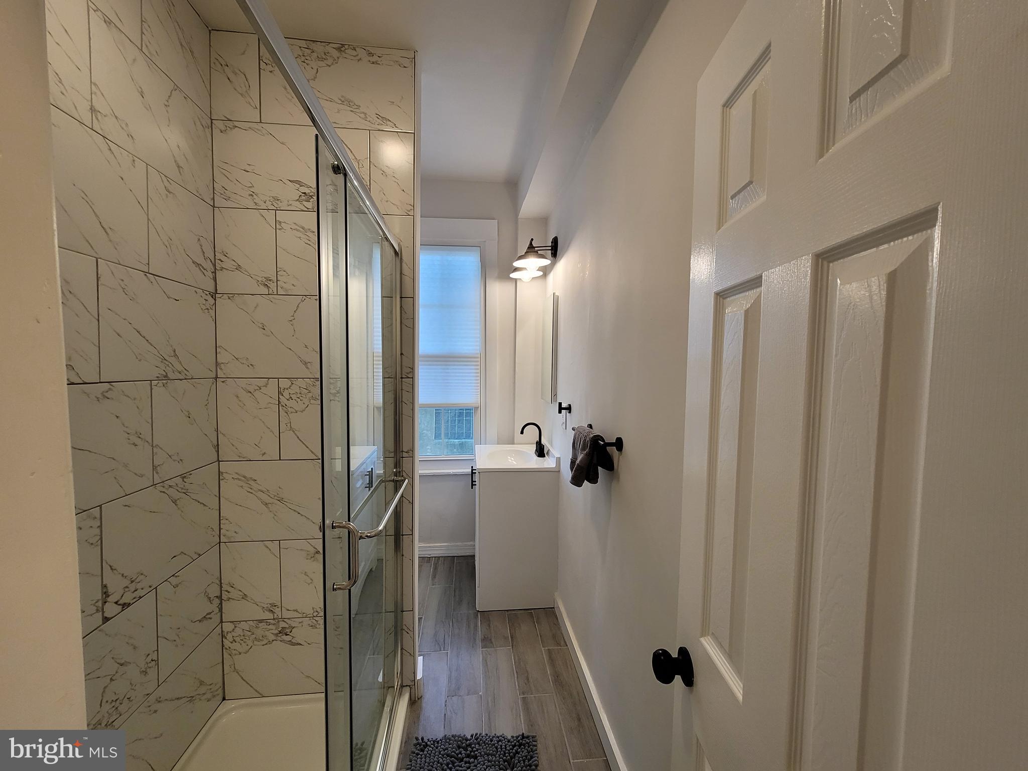 PEN LUCY - Residential