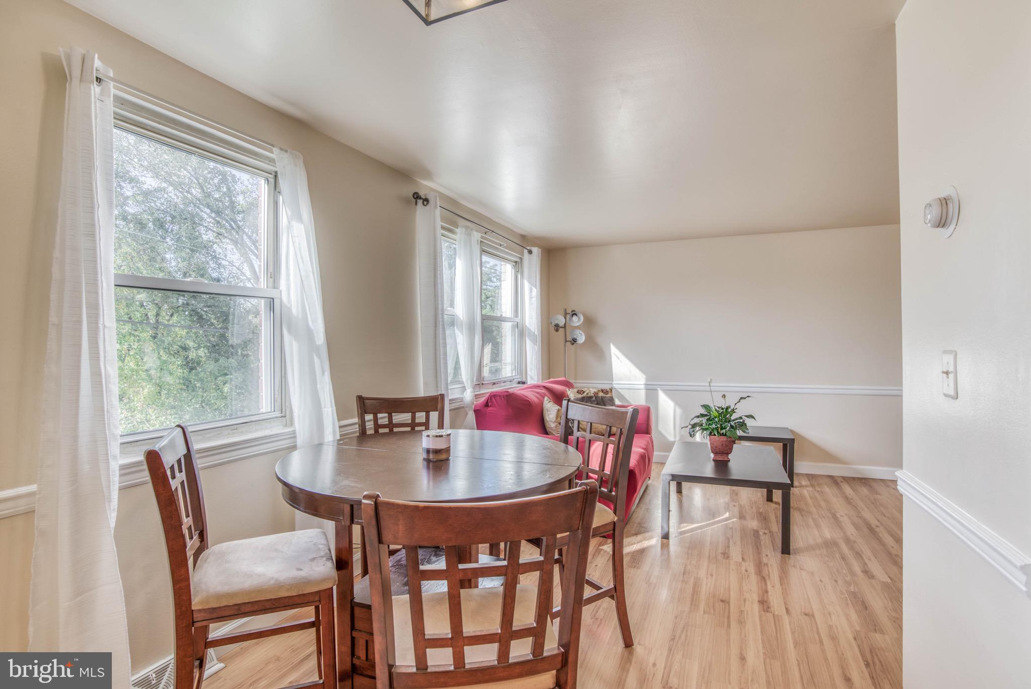 MEDFIELD - Residential