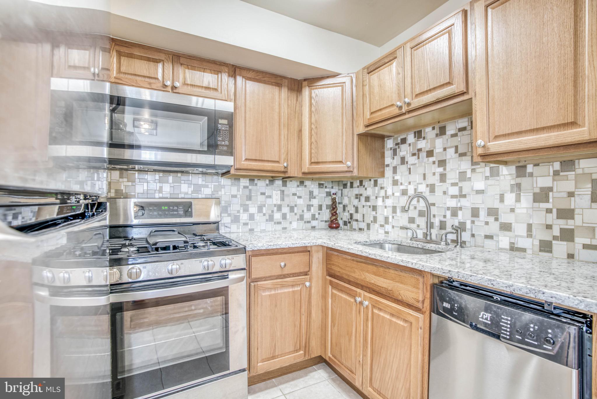 MEDFIELD - Residential