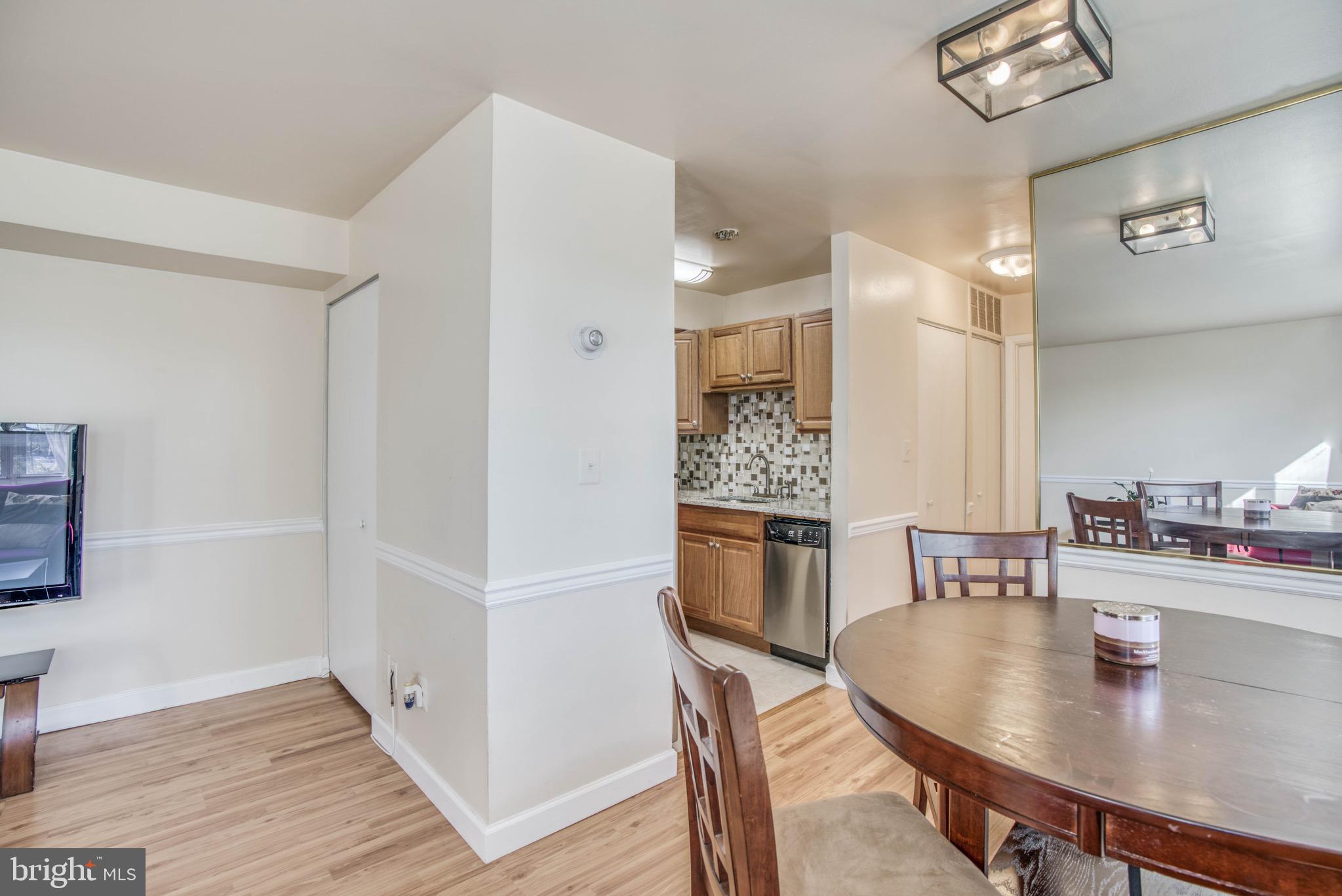 MEDFIELD - Residential