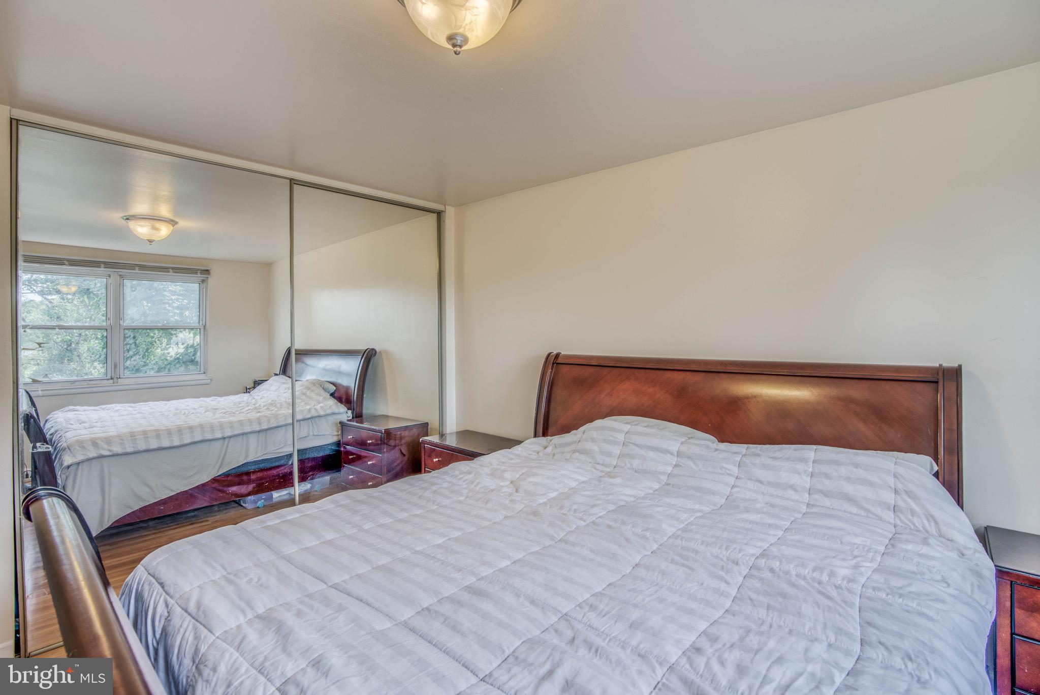 MEDFIELD - Residential