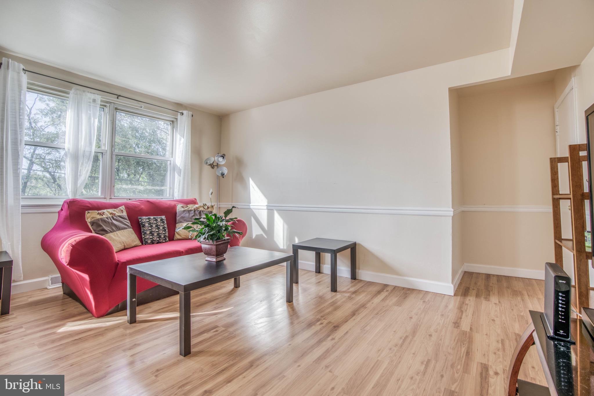 MEDFIELD - Residential