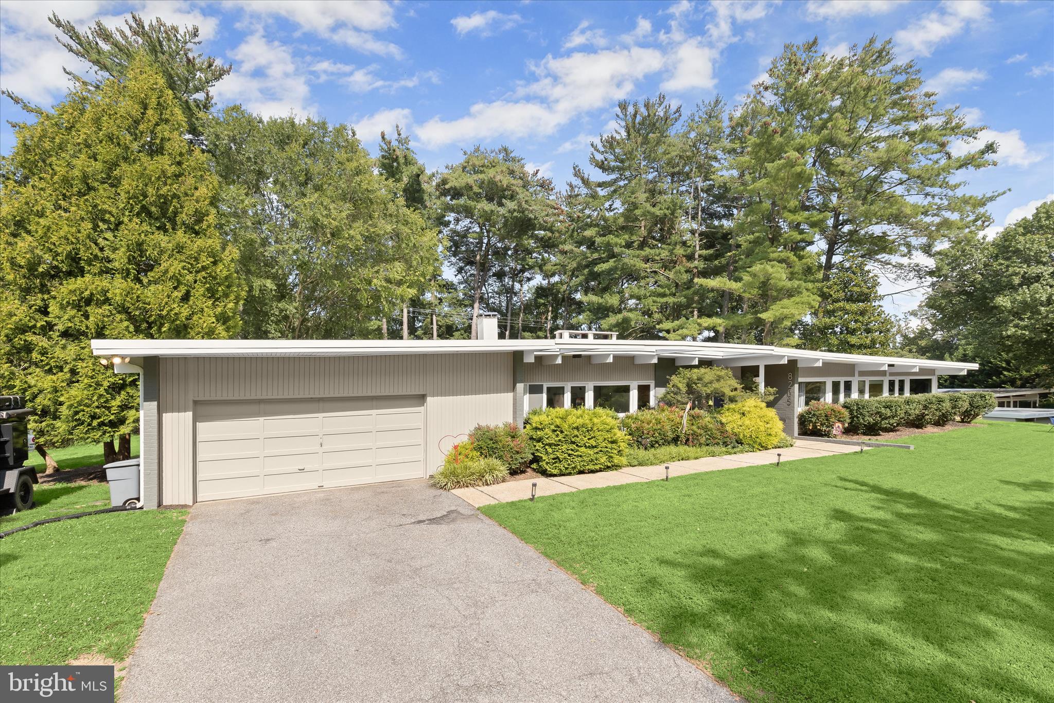 8205 PUMPKIN SEED COURT