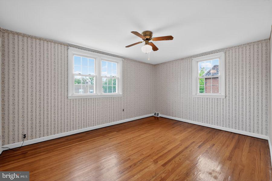 RIDLEY PARK - Residential
