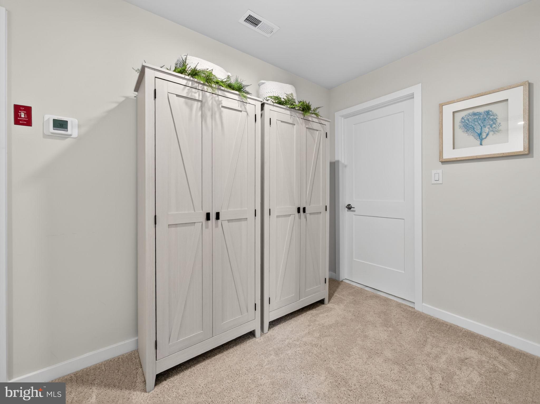 GREENBROOK - Residential