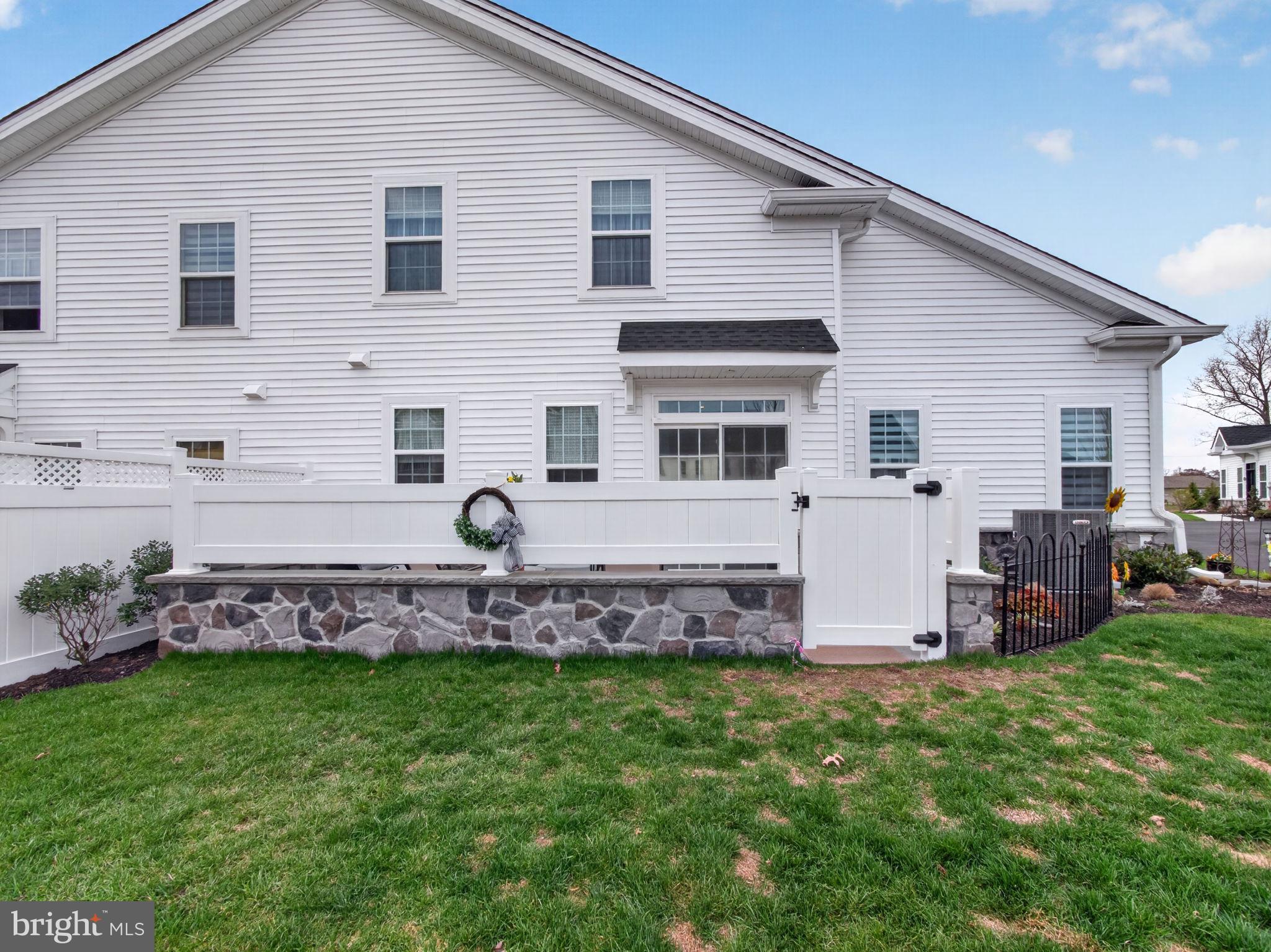 GREENBROOK - Residential