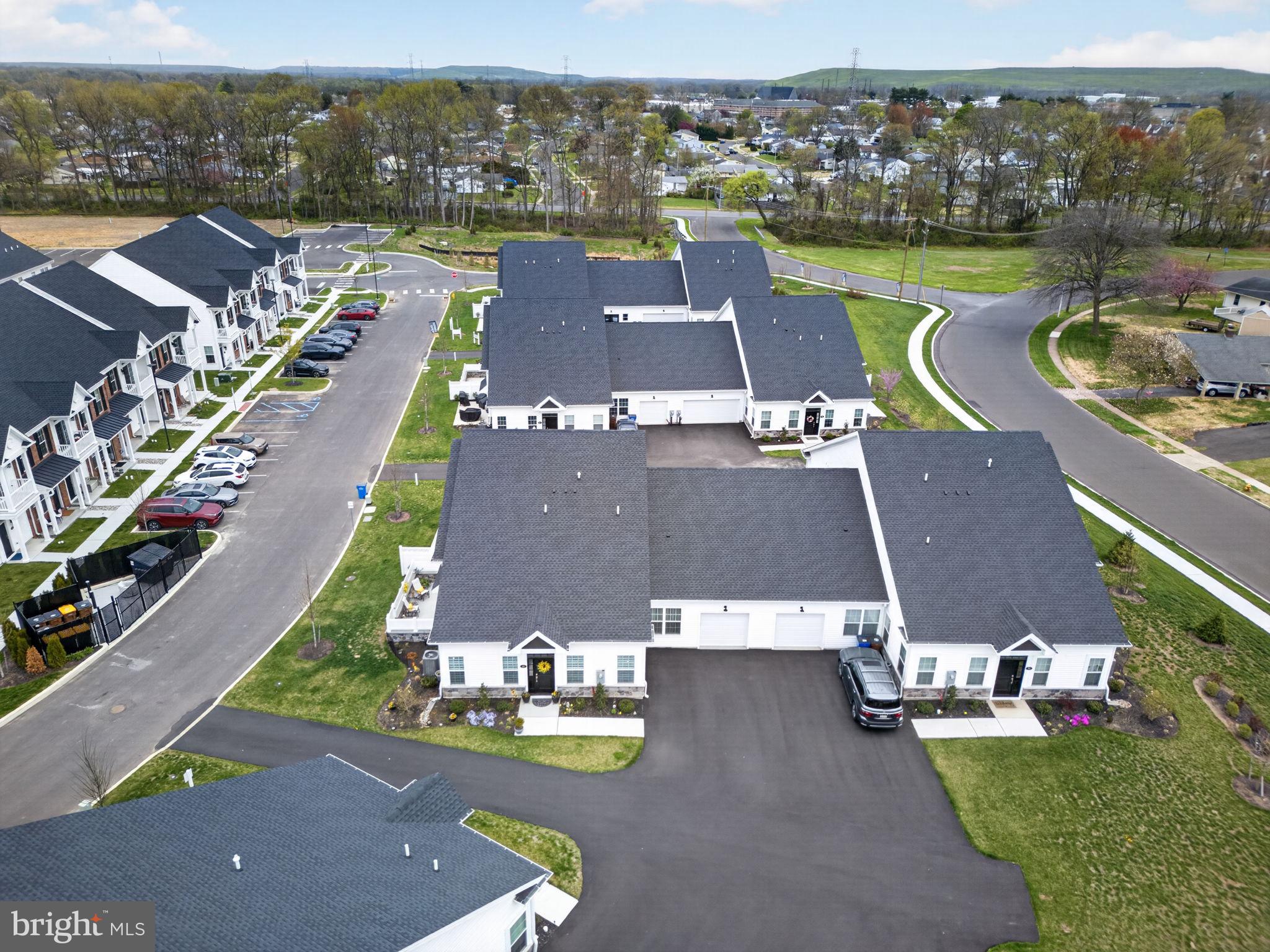 GREENBROOK - Residential