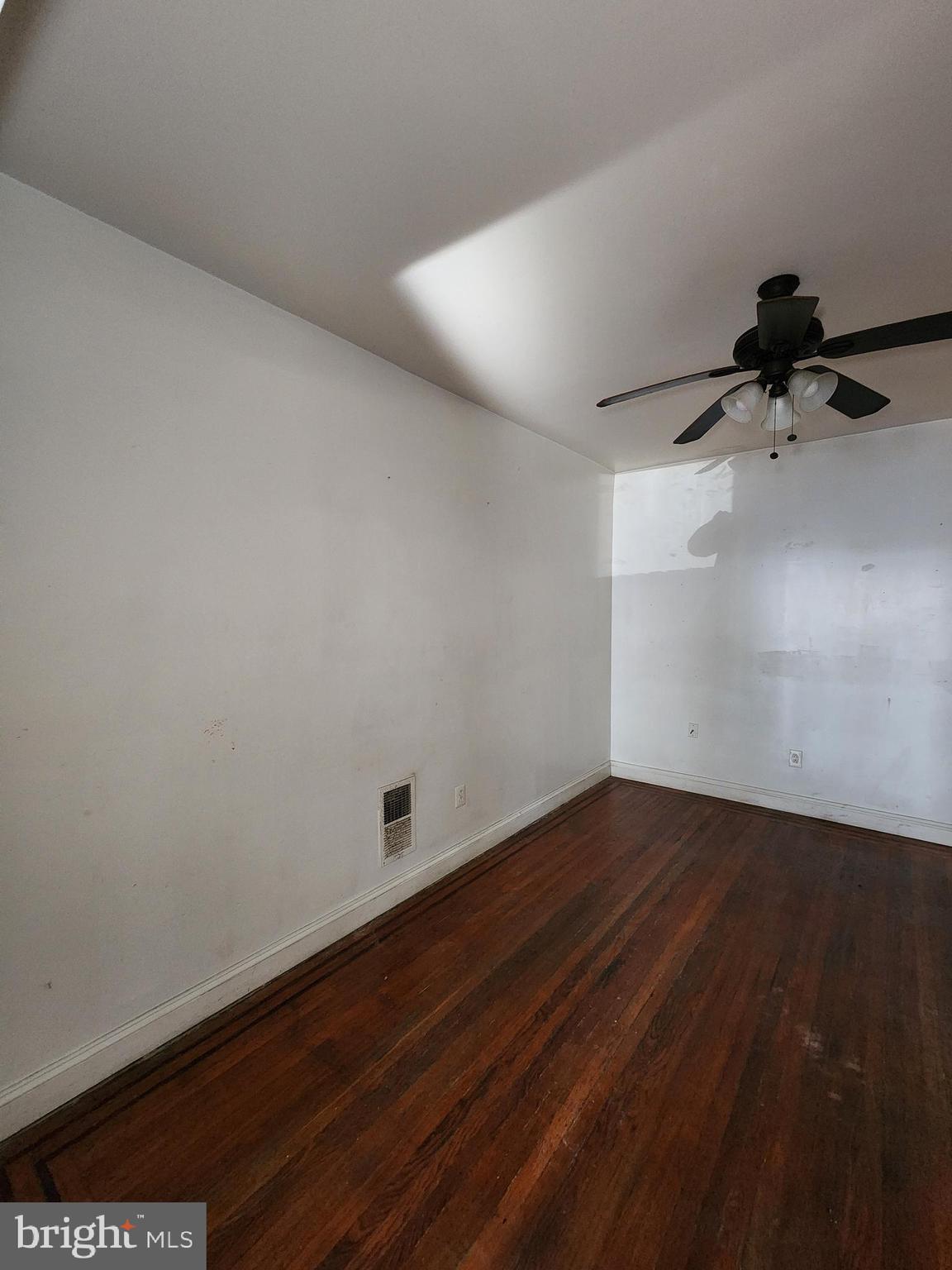 BELAIR-EDISON - Residential