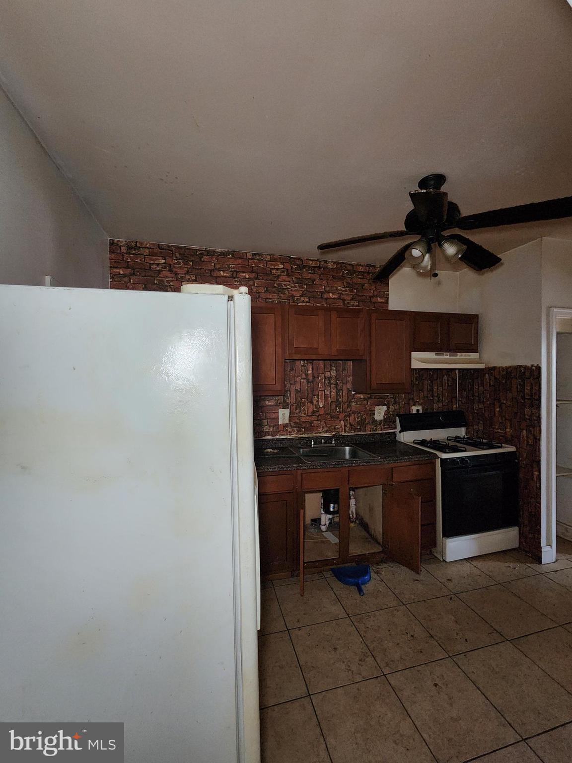 BELAIR-EDISON - Residential