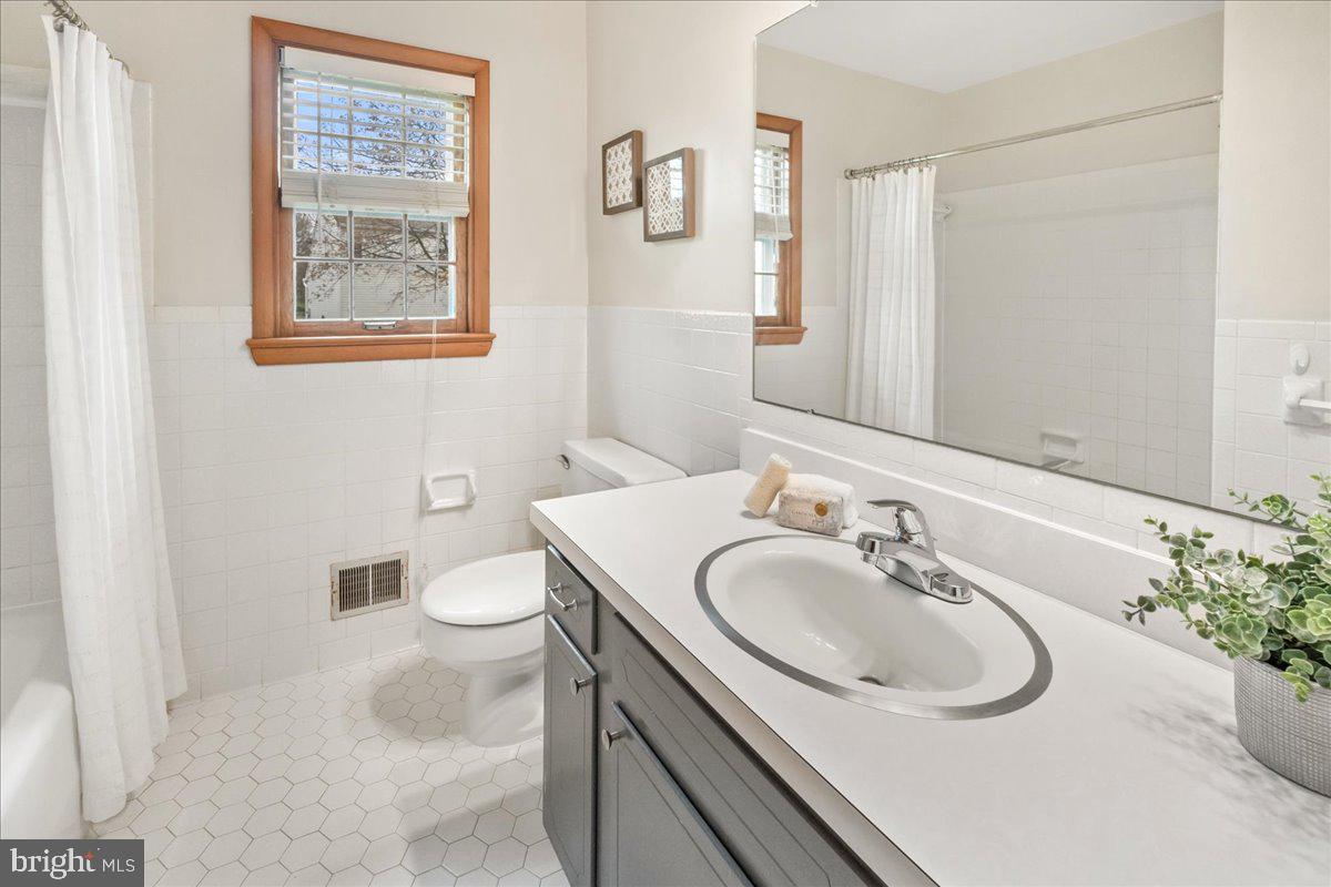 BRIERCREST HEIGHTS - Residential