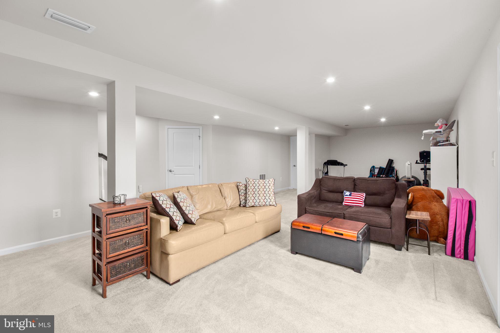 HOPYARD FARM - Residential