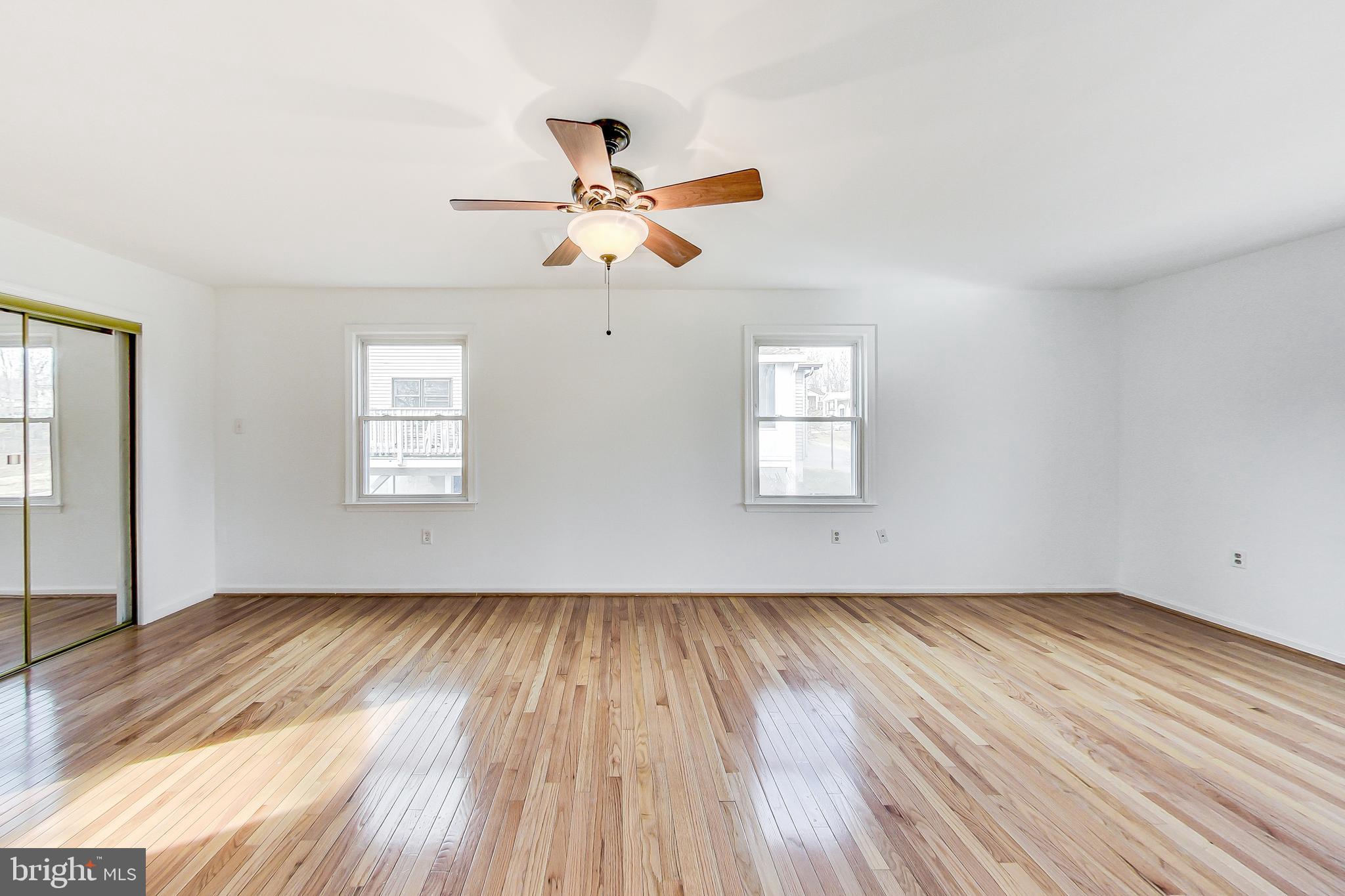 DEN LEE - Residential