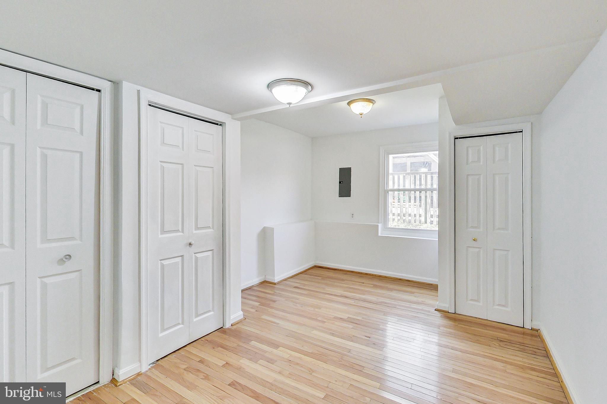 DEN LEE - Residential