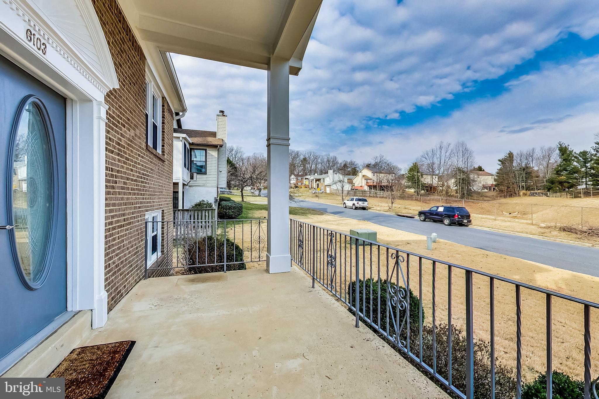 DEN LEE - Residential