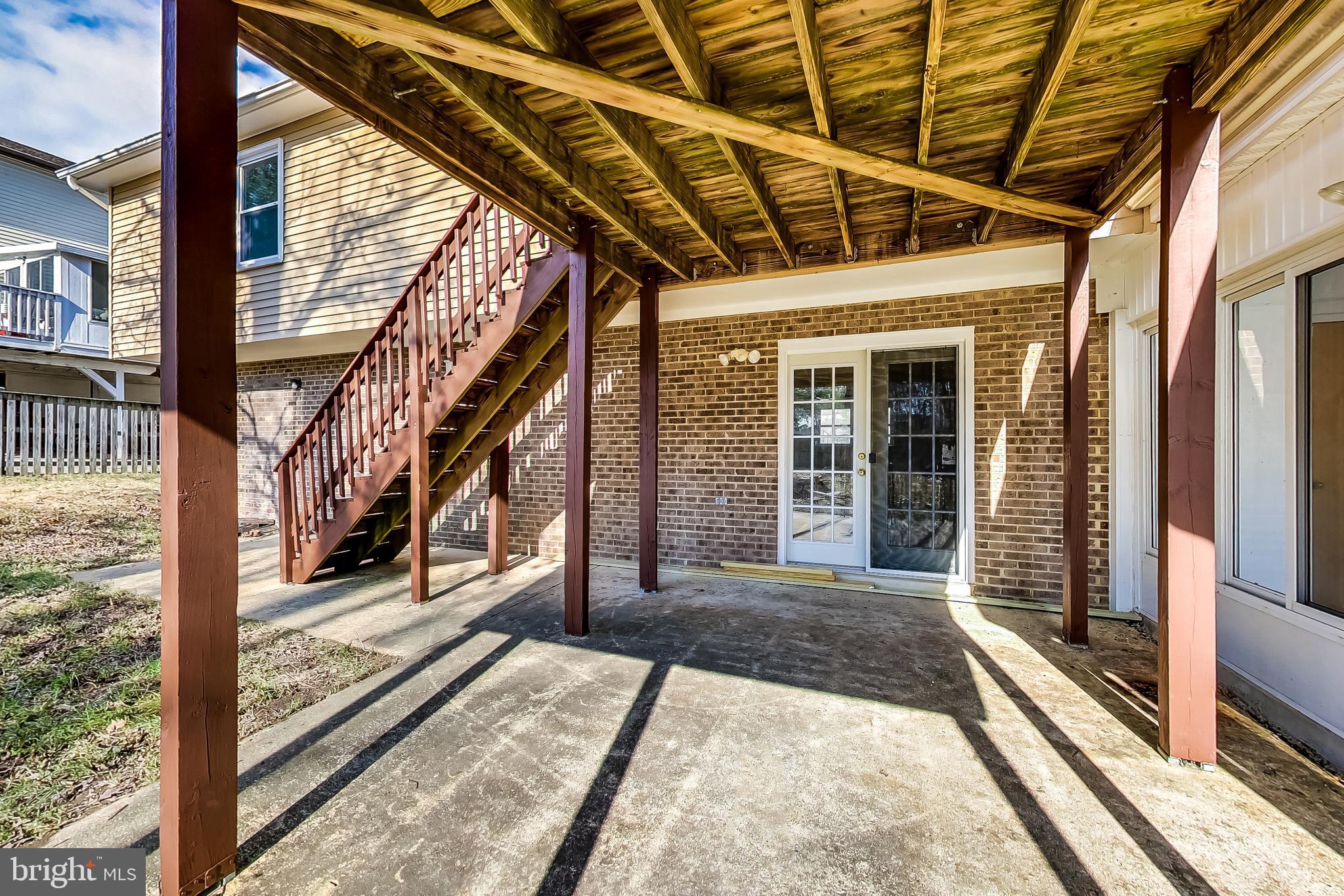 DEN LEE - Residential