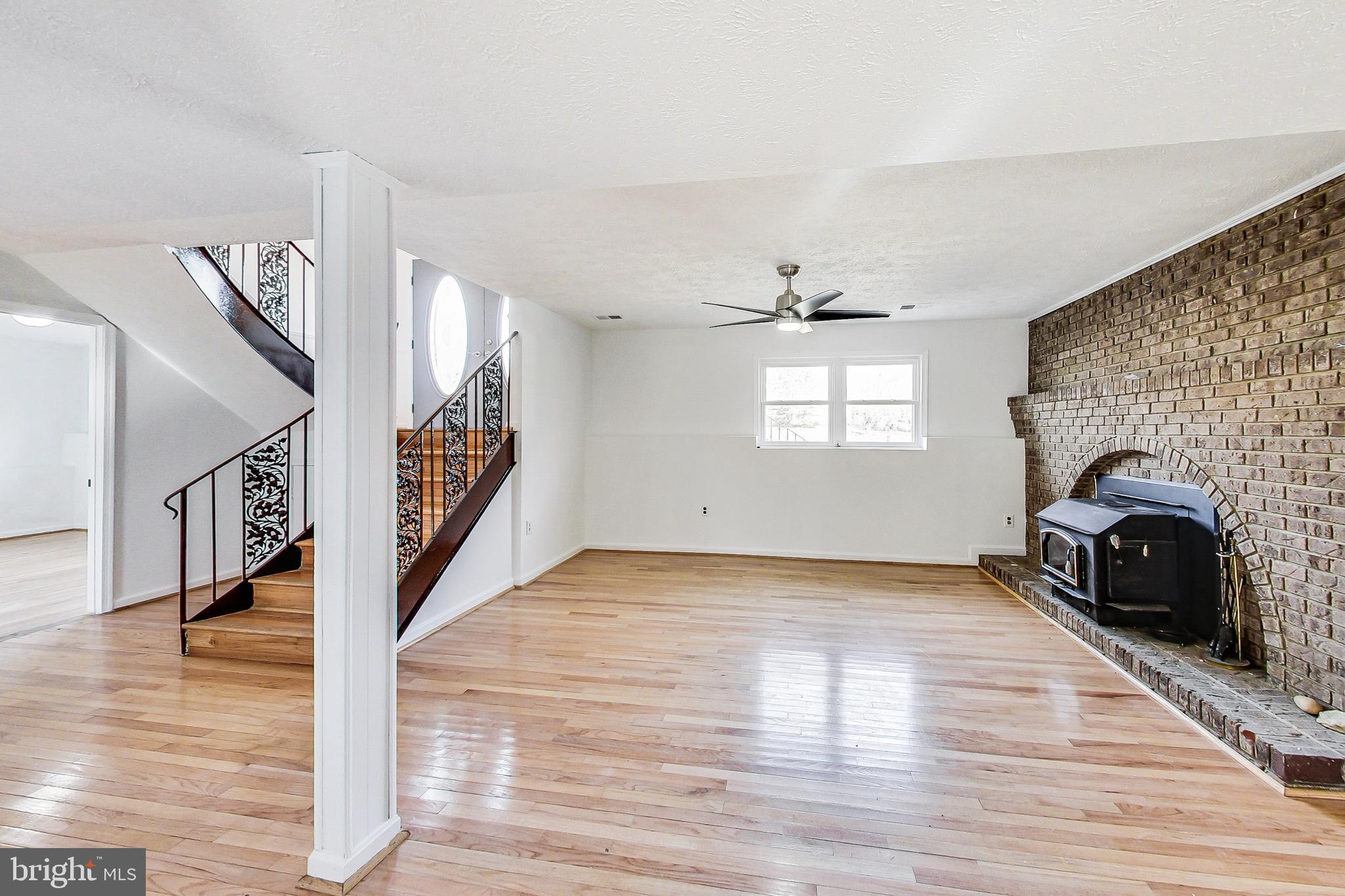 DEN LEE - Residential