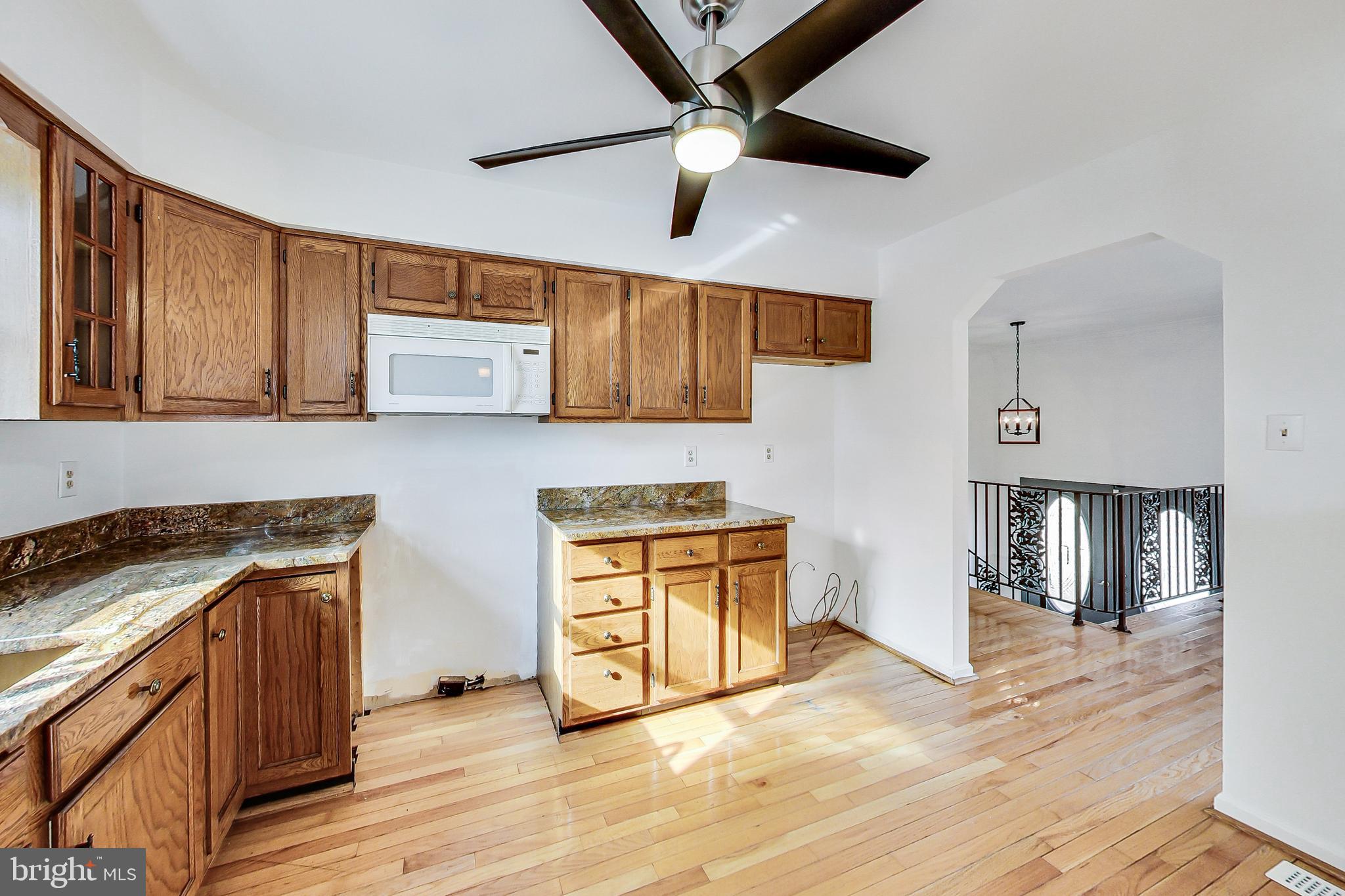 DEN LEE - Residential