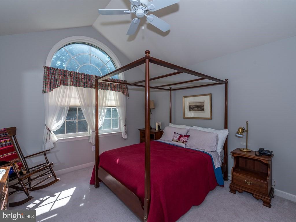 DEER FORD - Residential