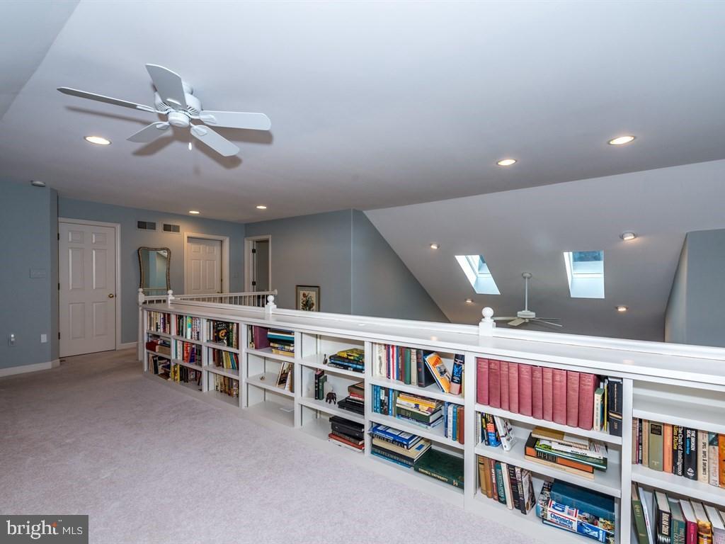 DEER FORD - Residential