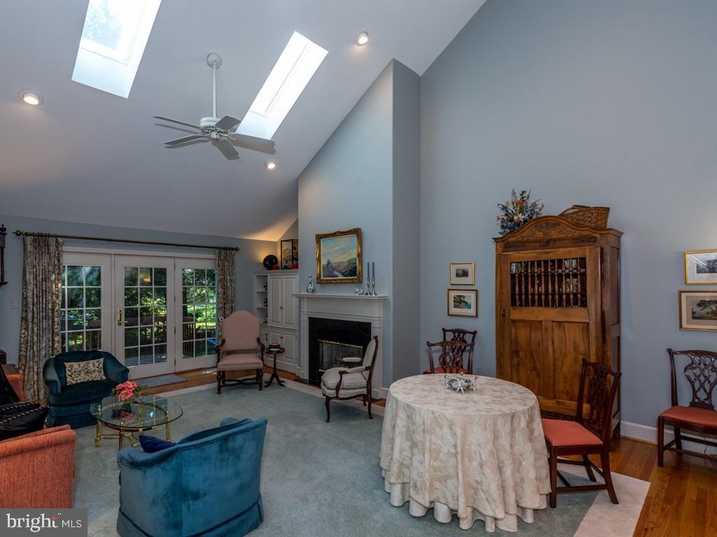 DEER FORD - Residential