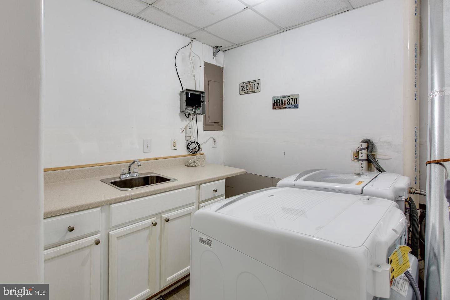 RIVER MILLS - Residential Lease