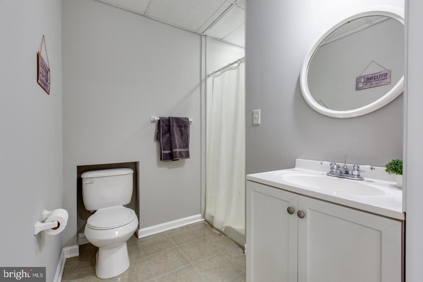 RIVER MILLS - Residential Lease