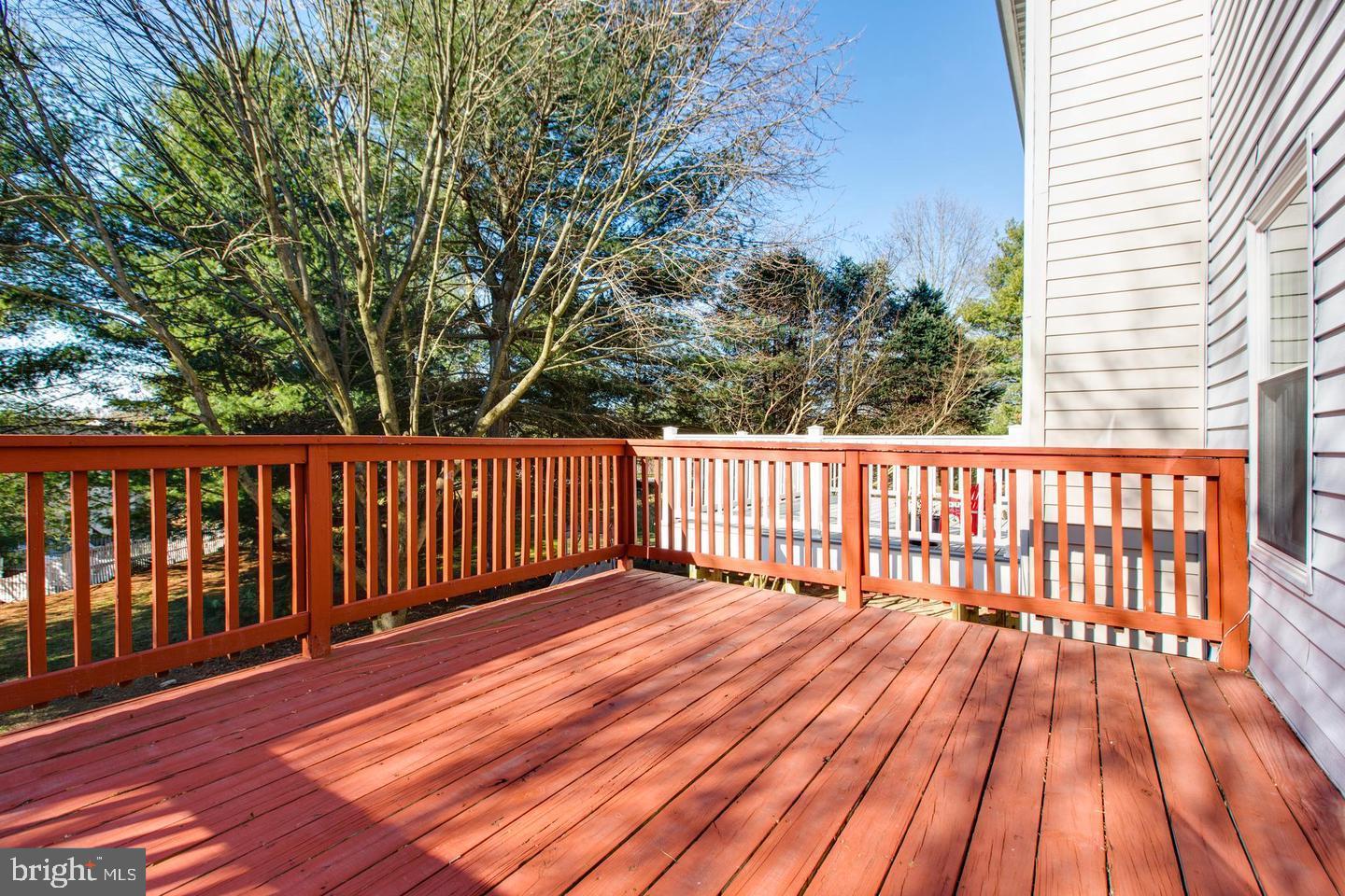 RIVER MILLS - Residential Lease