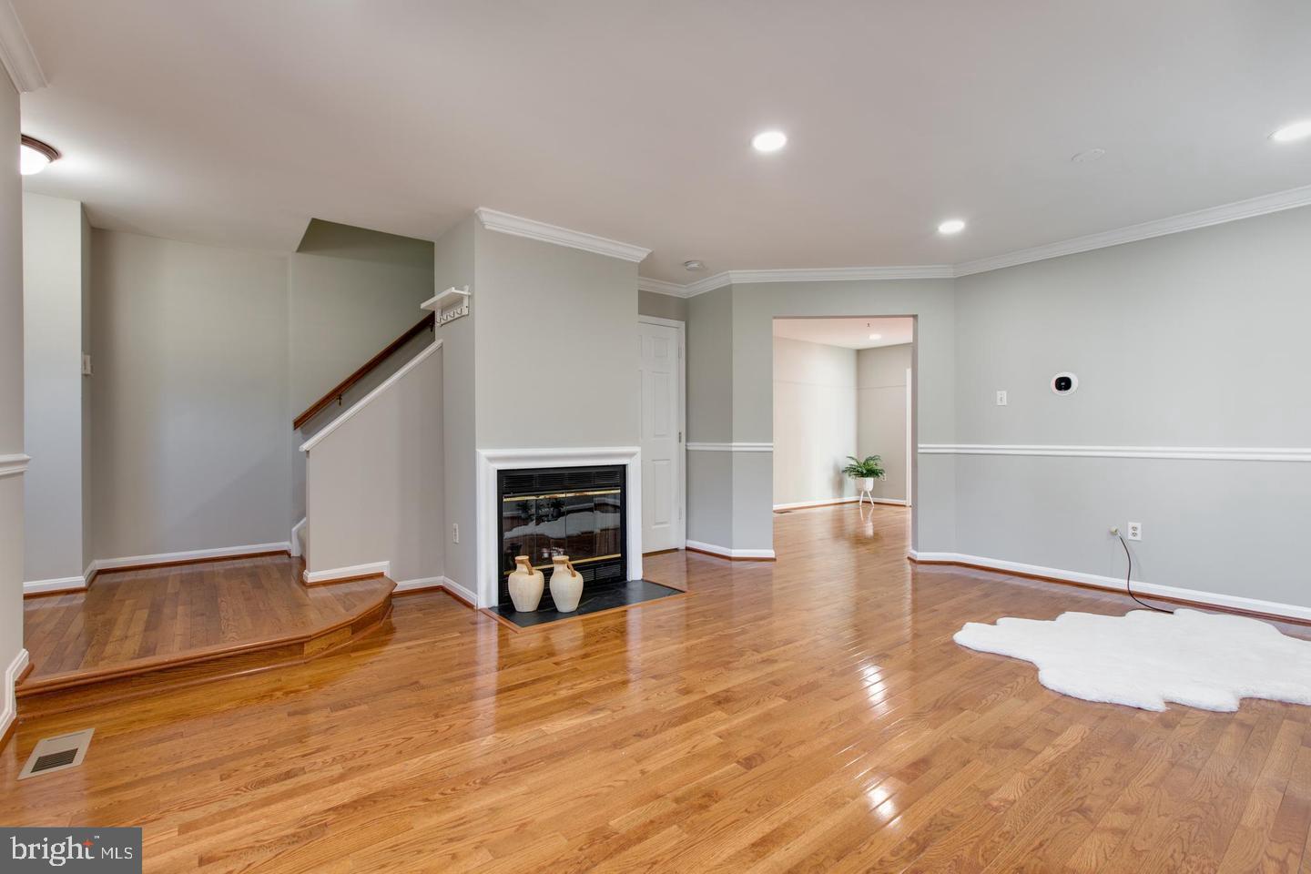 RIVER MILLS - Residential Lease