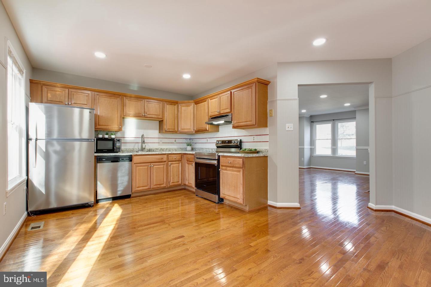 RIVER MILLS - Residential Lease