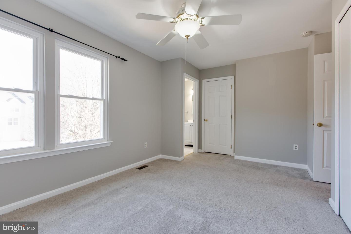 RIVER MILLS - Residential Lease