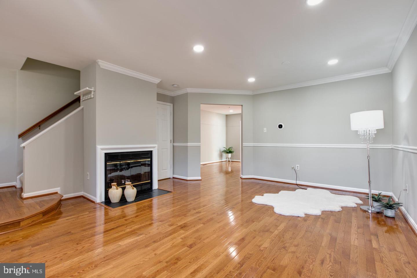 RIVER MILLS - Residential Lease