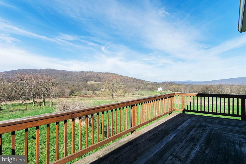 IMPERIAL ORCHARDS - Residential