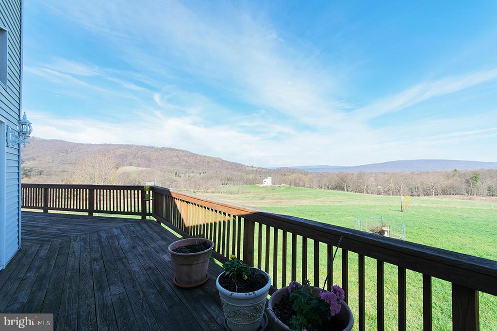 IMPERIAL ORCHARDS - Residential