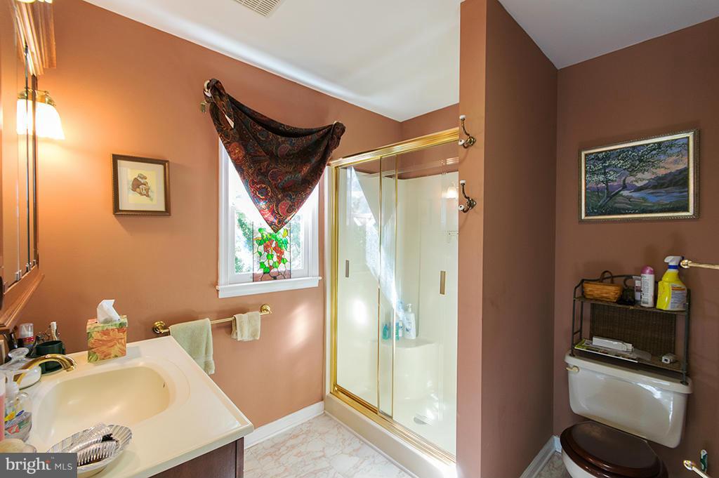 IMPERIAL ORCHARDS - Residential