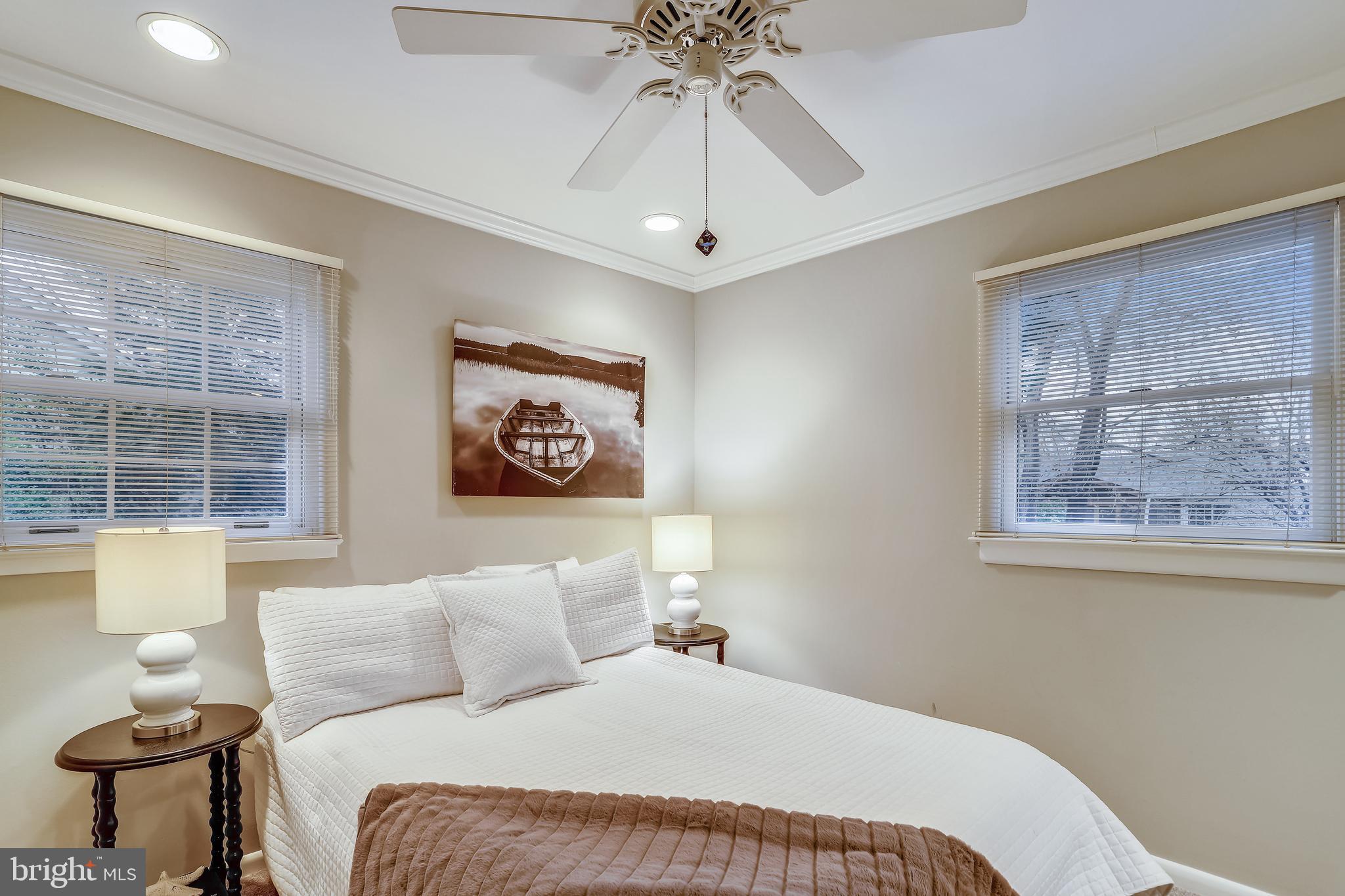 COLLINGWOOD - Residential