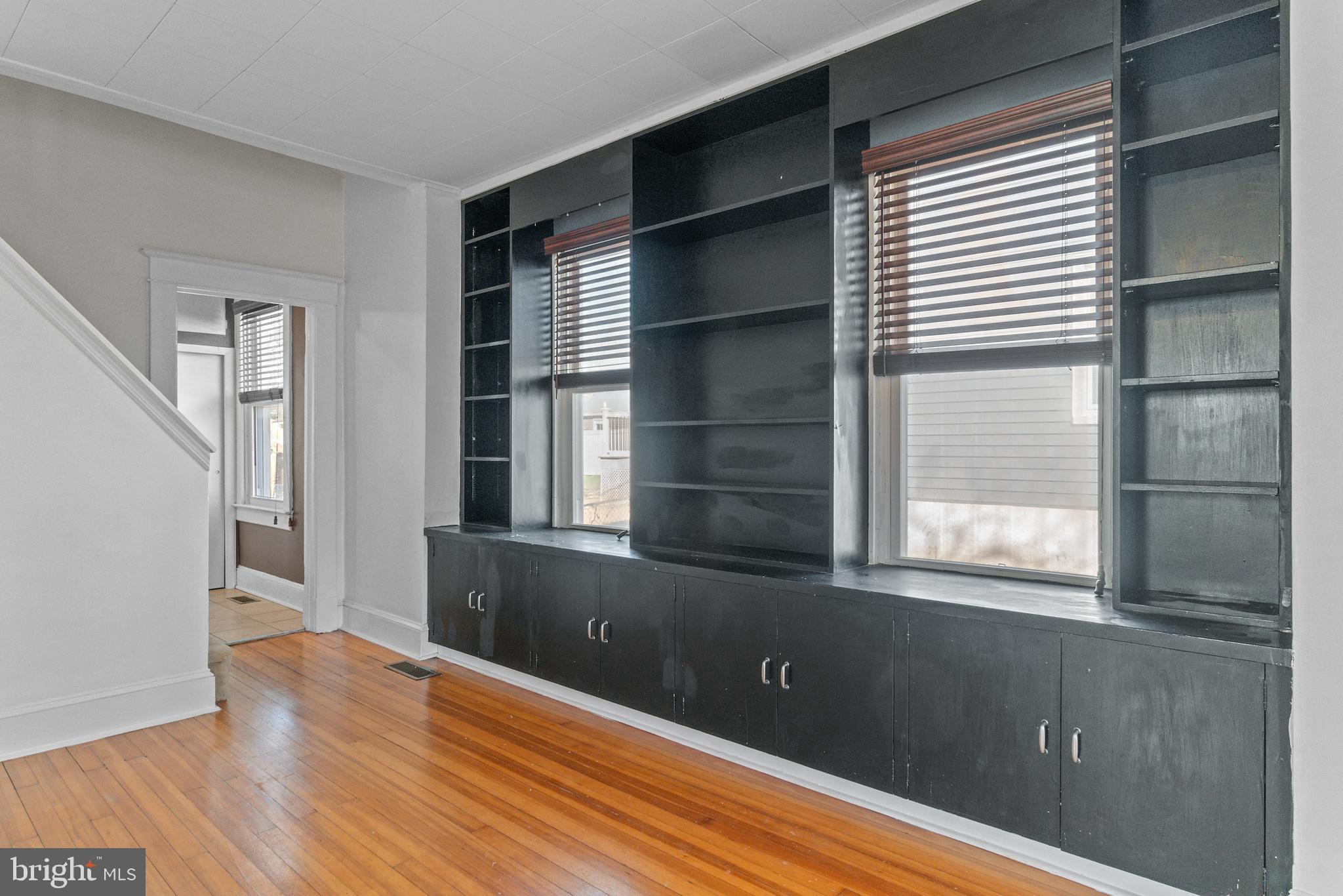 WOODHOME HEIGHTS - Residential