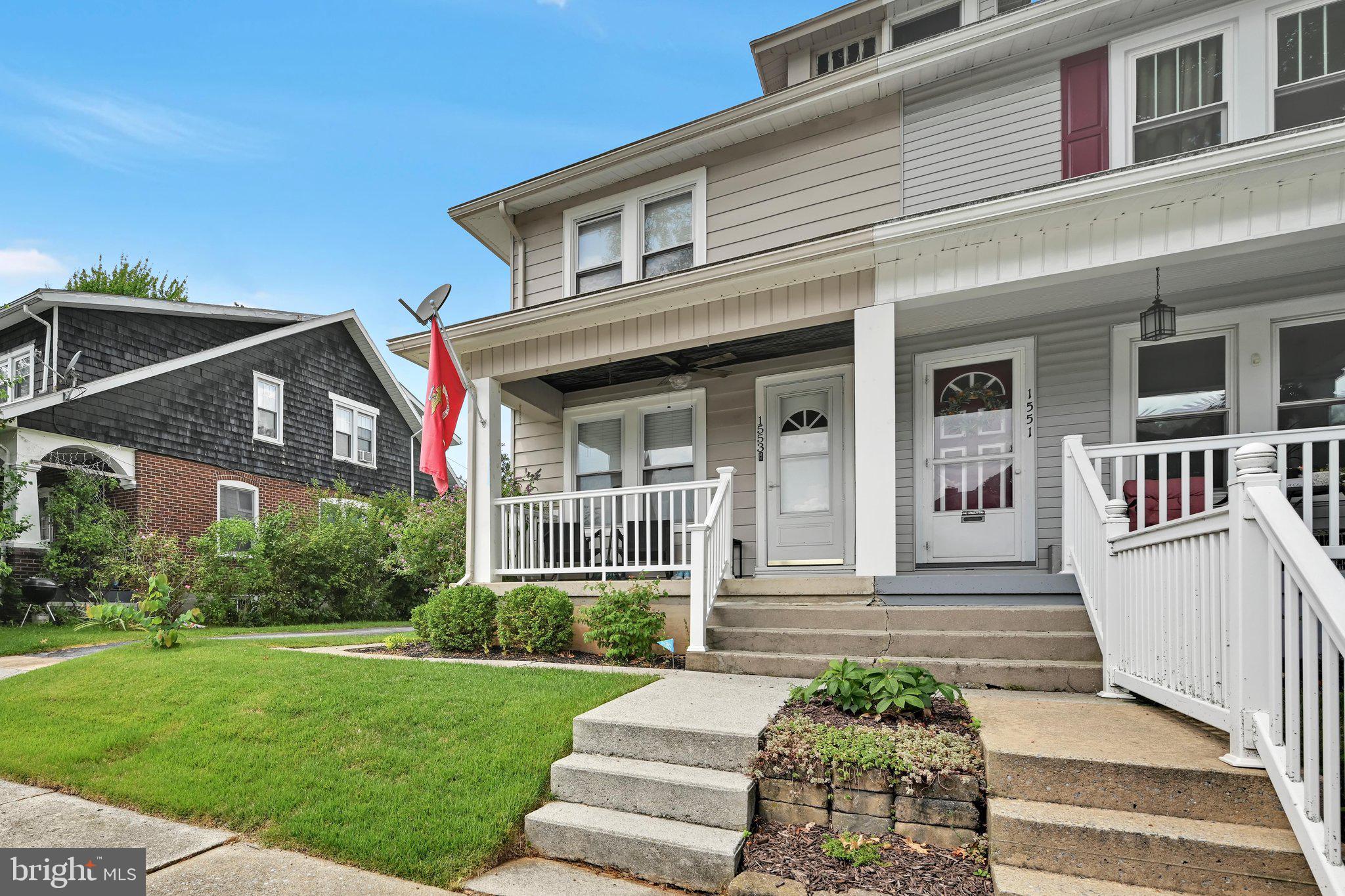 1553 ELM STREET