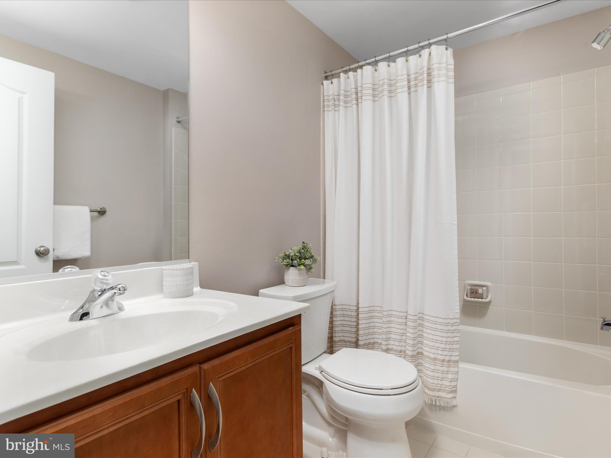 DOMINION VALLEY - Residential