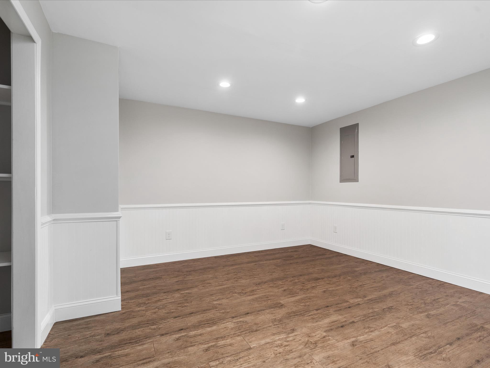 DOMINION VALLEY - Residential