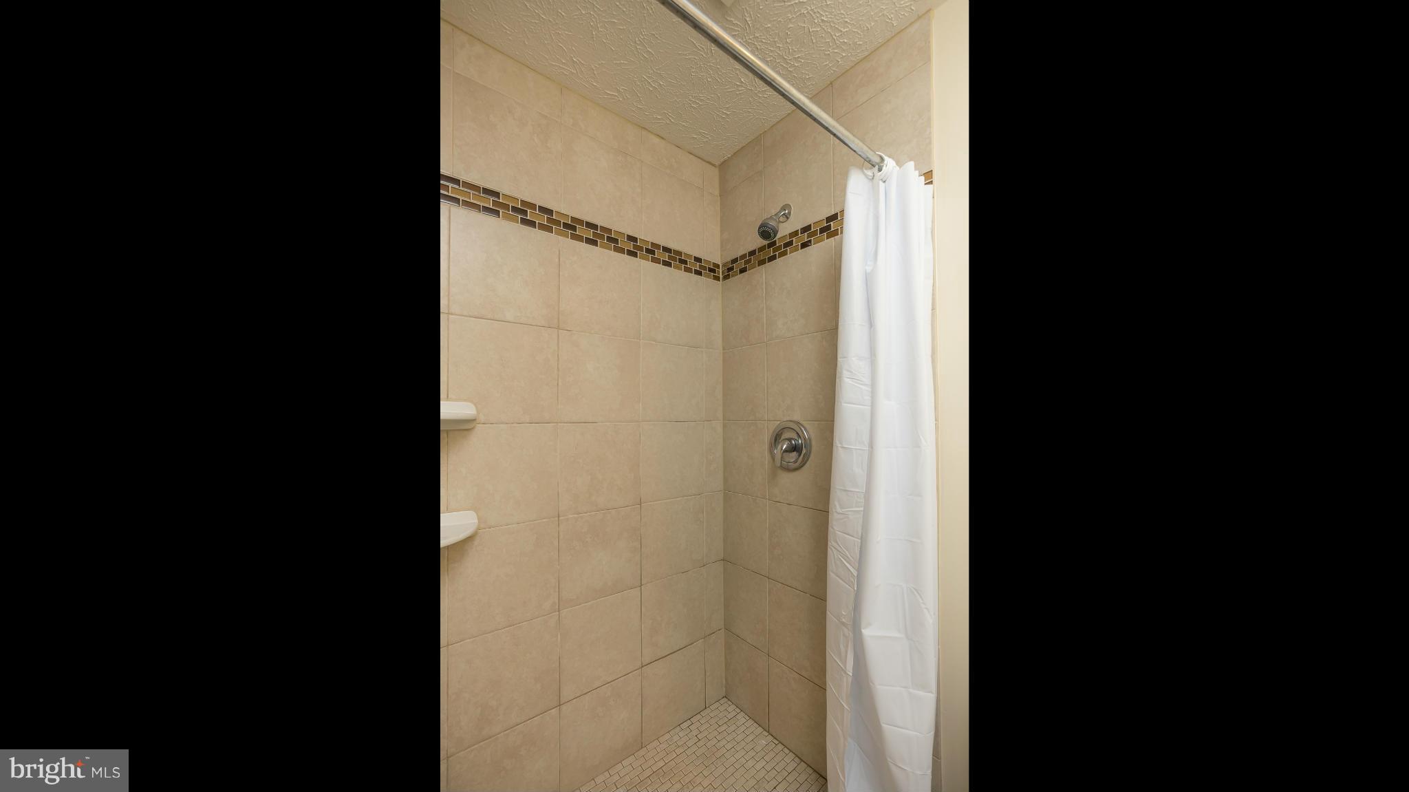 HARUNDALE - Residential