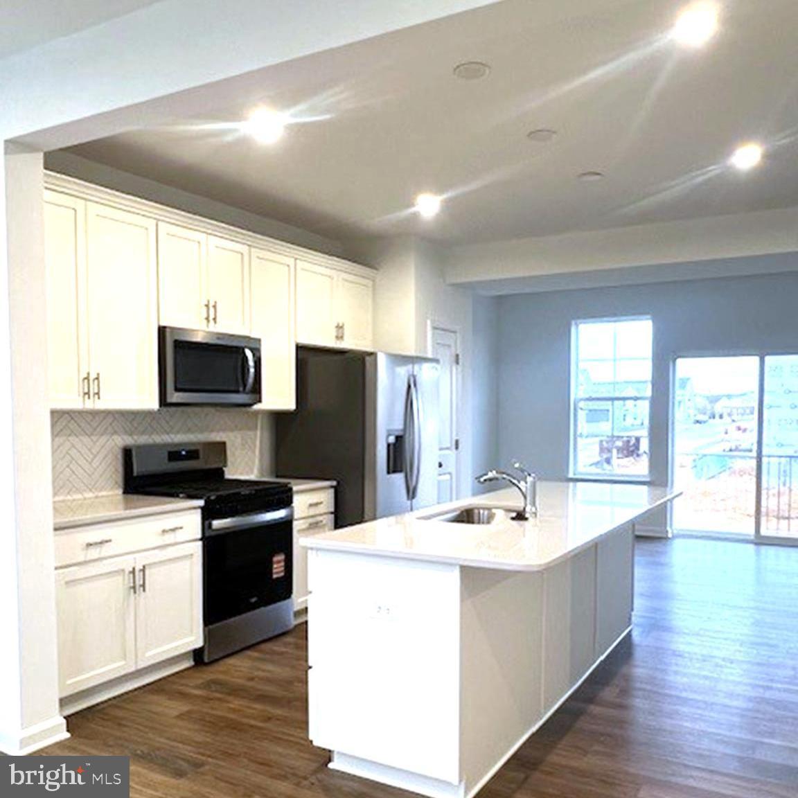 HUNTFIELD - Residential