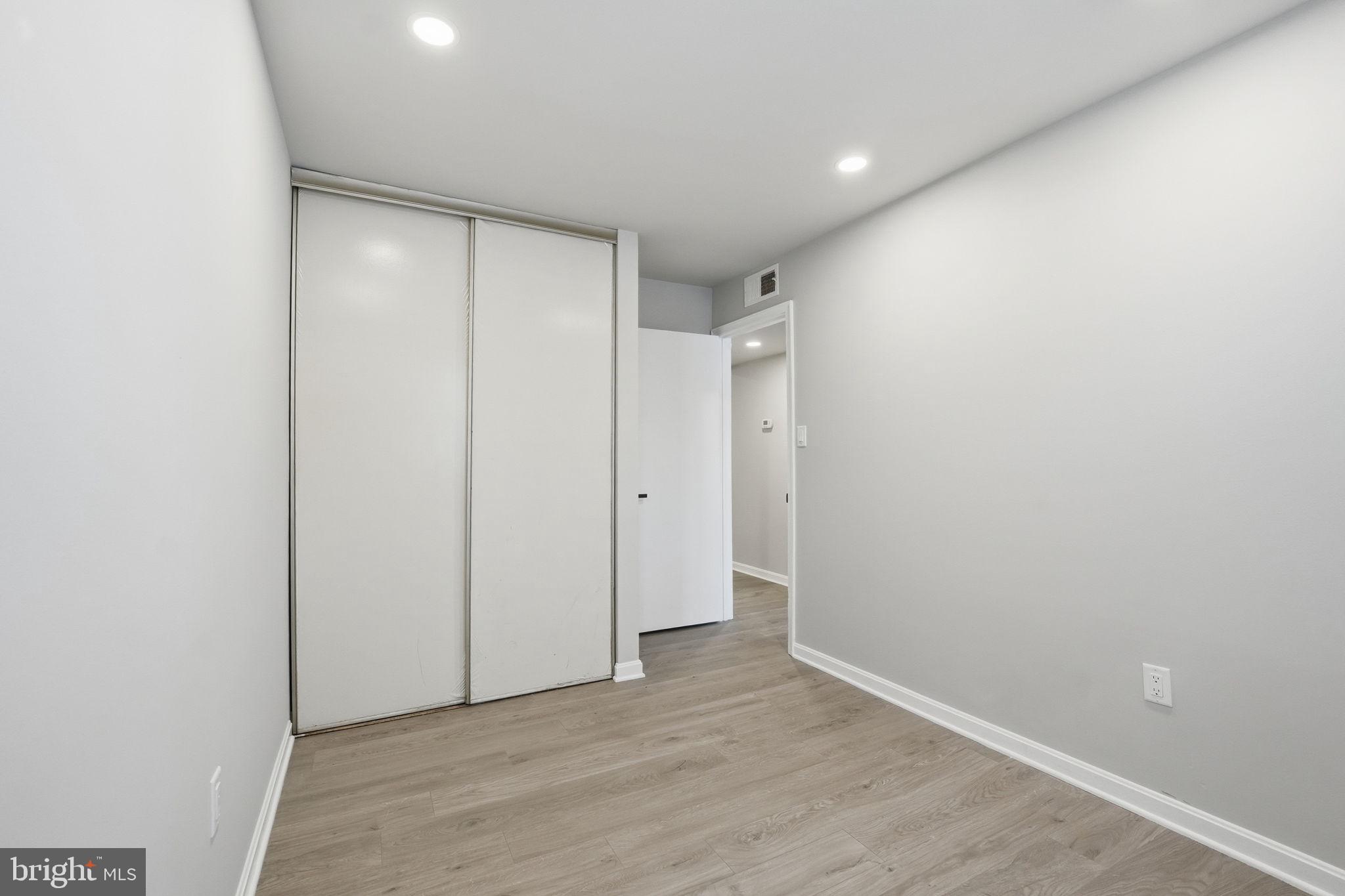 ANTIETAM SQUARE CONDO - Residential