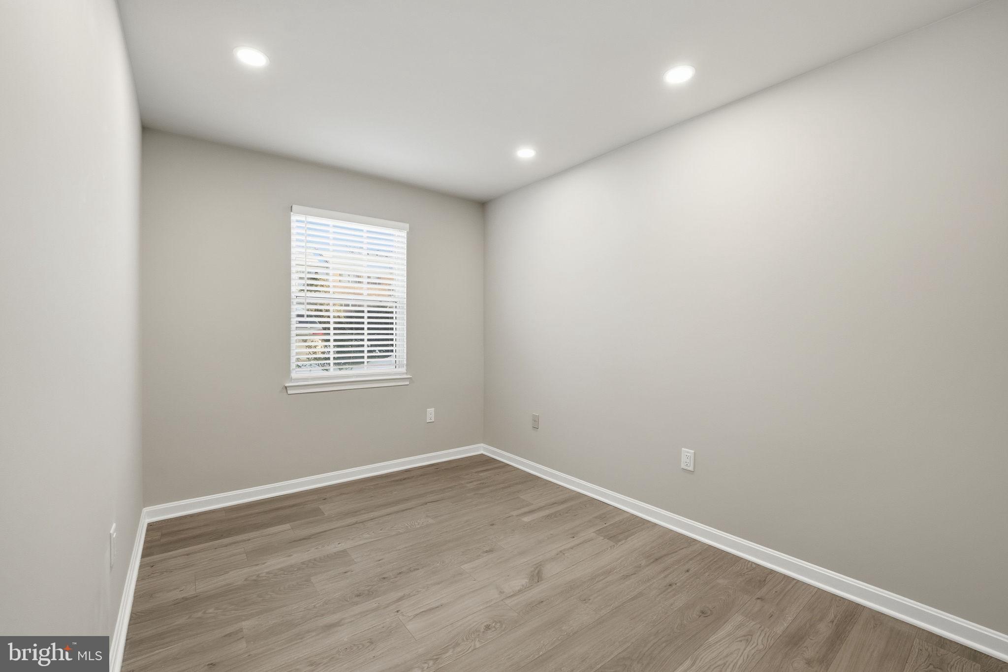 ANTIETAM SQUARE CONDO - Residential