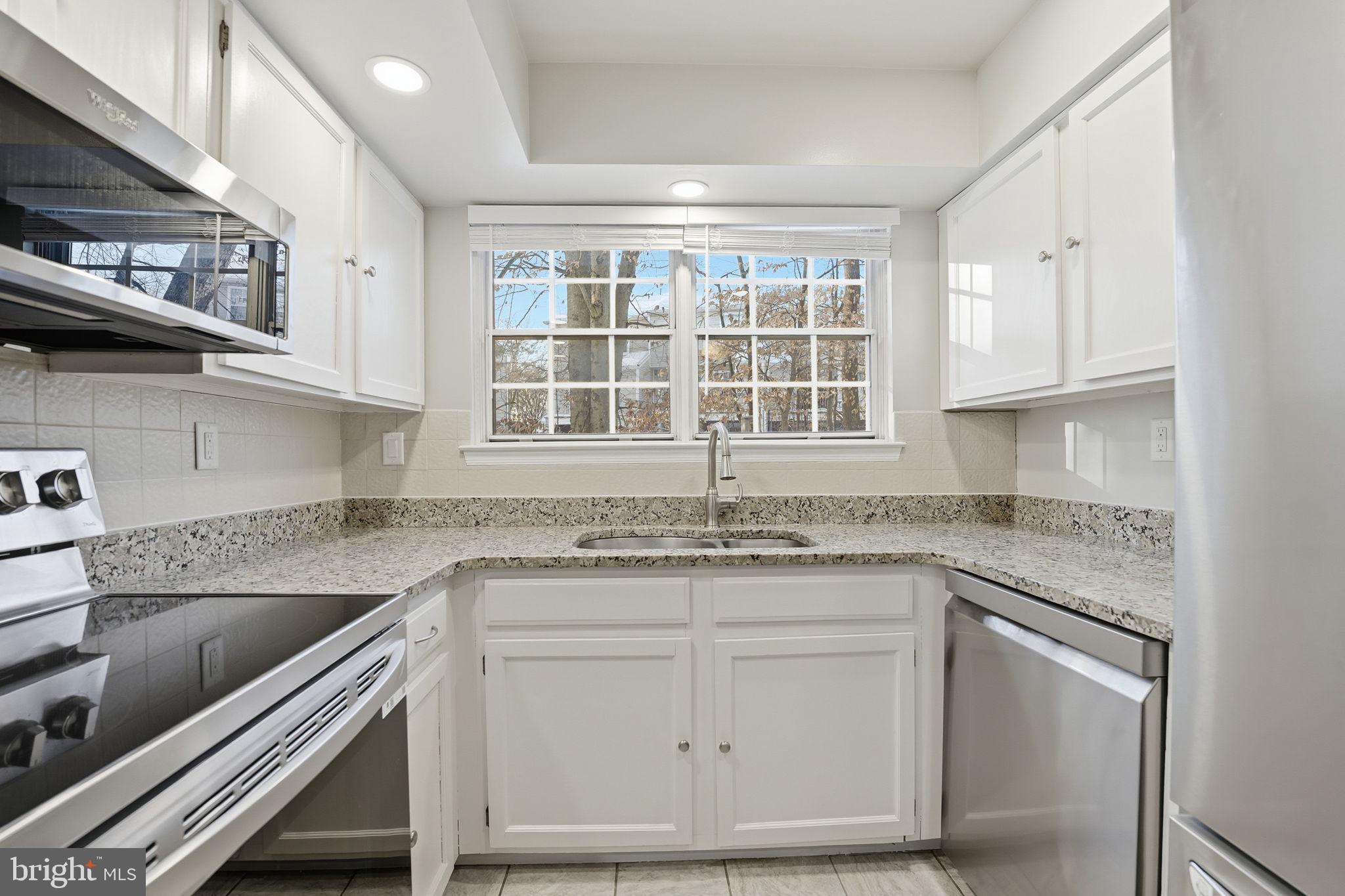 ANTIETAM SQUARE CONDO - Residential