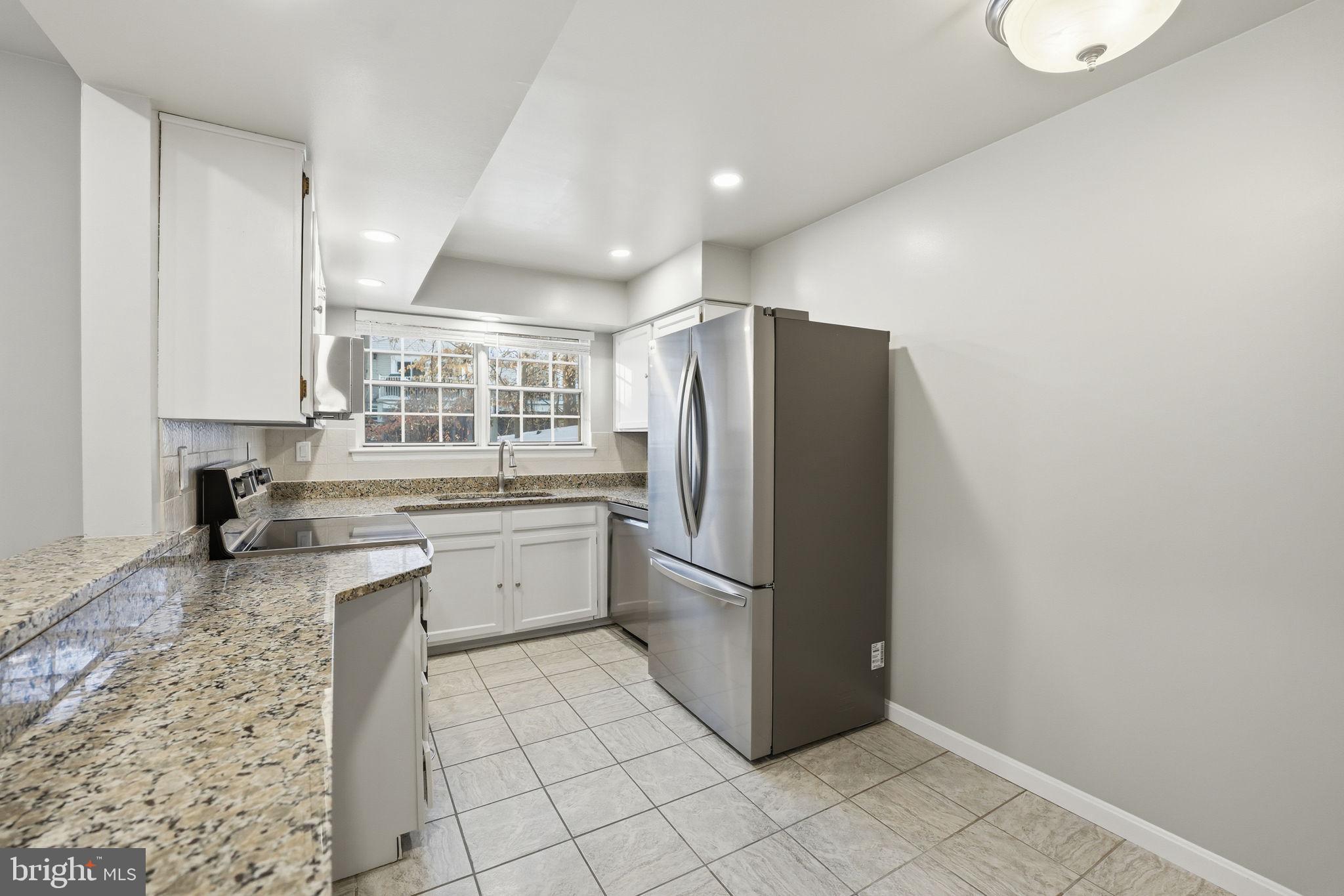 ANTIETAM SQUARE CONDO - Residential