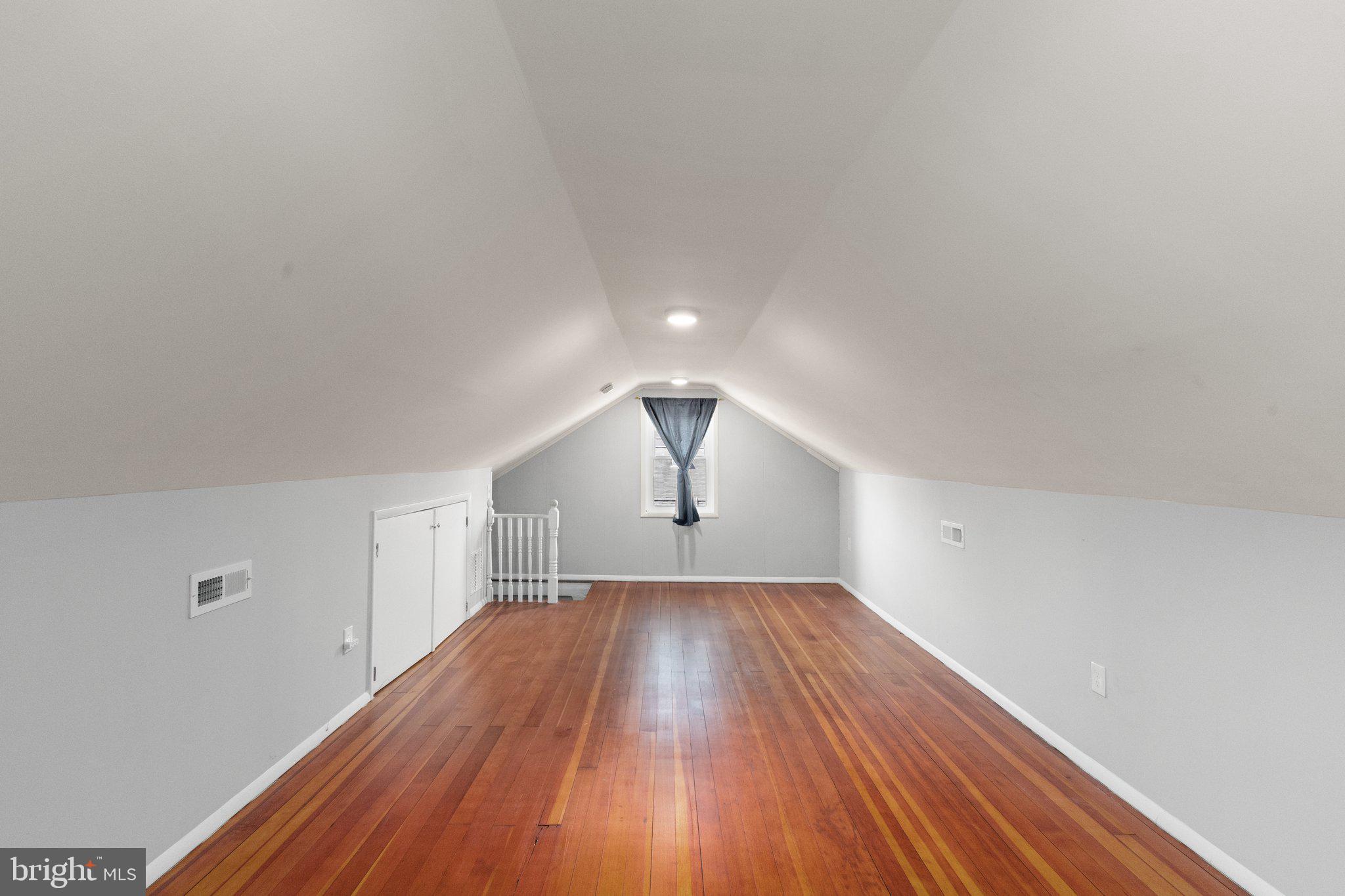 ROSEDALE HEIGHTS - Residential